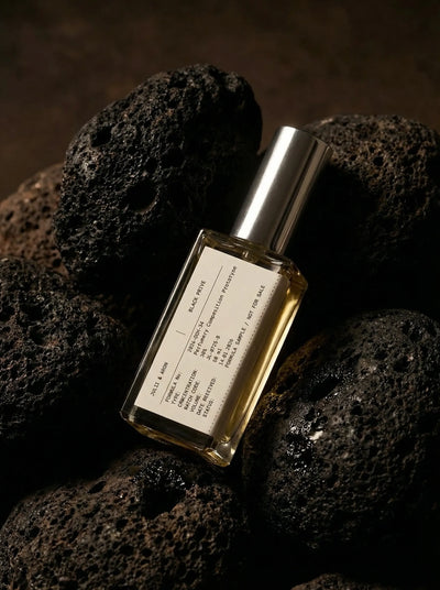 Black Privé 50 ml perfume by Julii & Aron